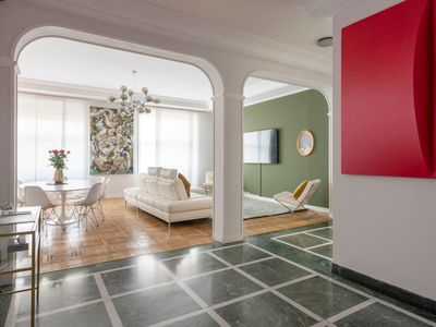 Amazing – 3 Bedrooms Apartment – Duomo Center