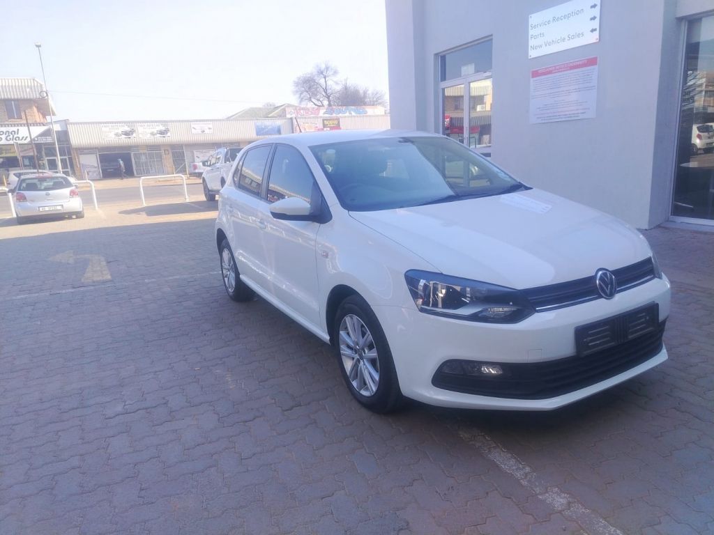 VOLKSWAGEN POLO VIVO 1.6 COMFORTLINE TIP for Sale in South Africa