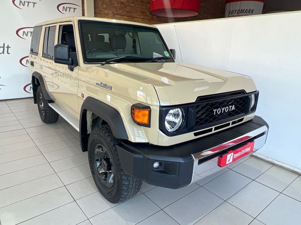 TOYOTA LANDCRUISER 76 2.8 GD-6  for Sale in South Africa