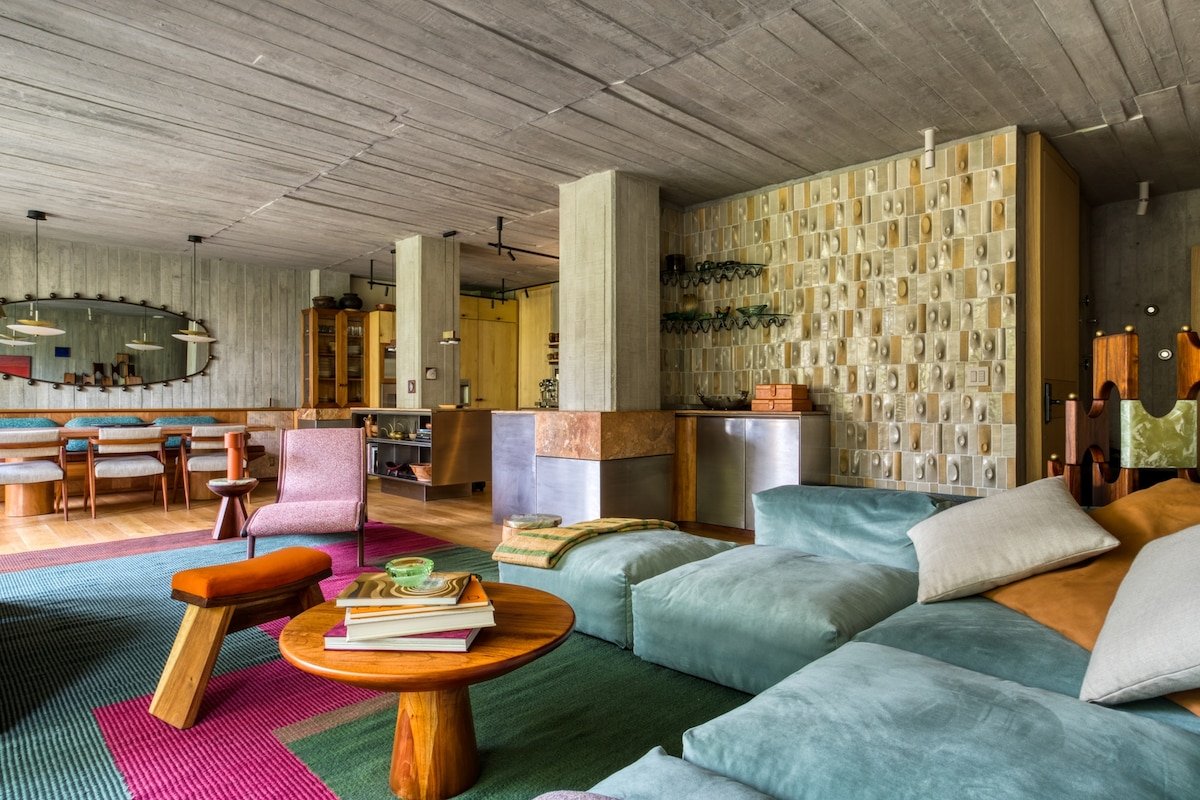 2BR Perfect Location Designer’s Luxury