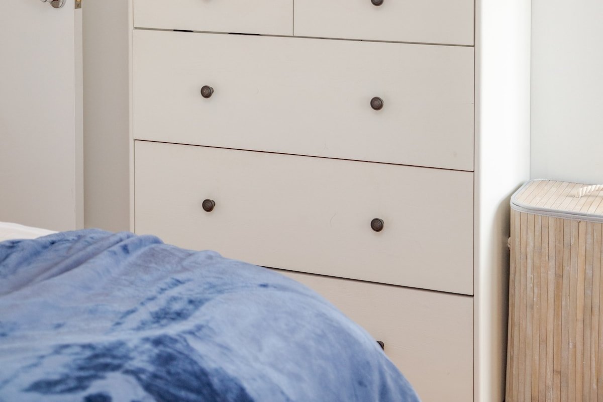 Beautiful 3 BDR home with unique outdoor oasis gallery image 5