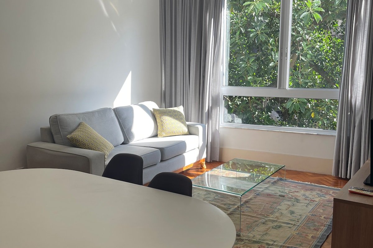 Spectacular apartment 2’ walk from LEBLON Beach gallery image 3