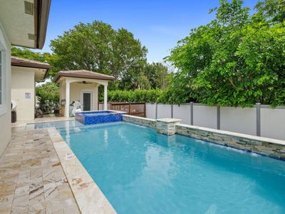 Modern Estate + Heated Pool, HotTub & Game Room!