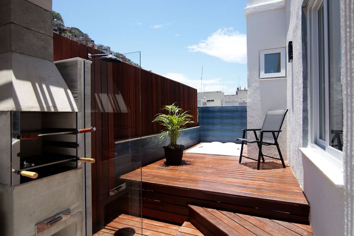 Cobertura 2 Quartos com Terraço, BBQ e Jacuzzi