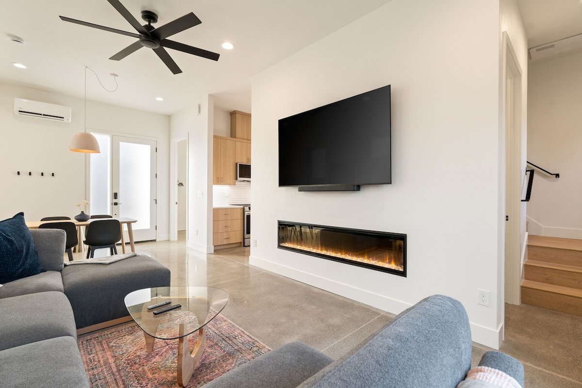 Brand New Westmoreland Contemporary gallery image 2