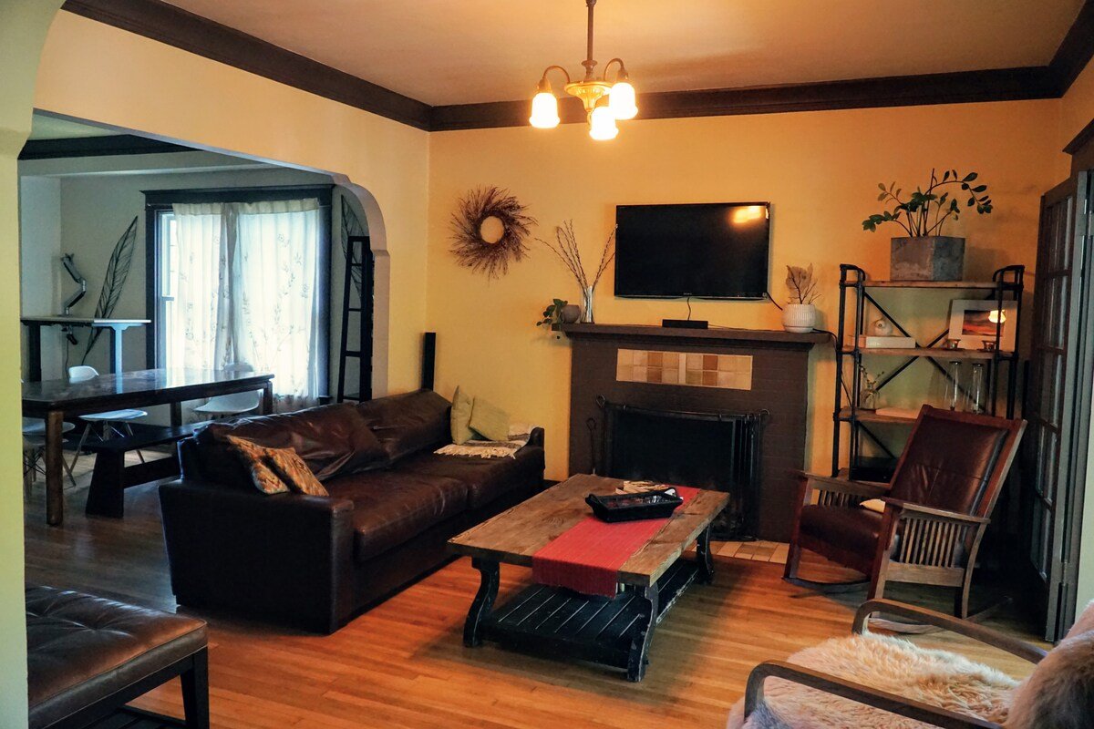 The very heart of Inner SE Portland, @Division St gallery image 5