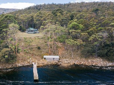 The Pier House – Unique coastal adventure