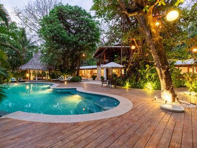 Casa Capitan 4br, luxury beachfront Santa Teresa