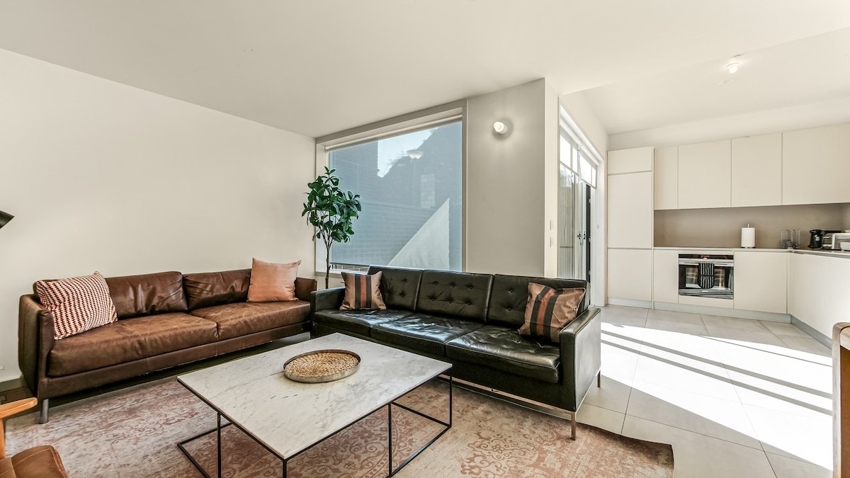 Luxury Entire House at King cross & St Pancras gallery image 3