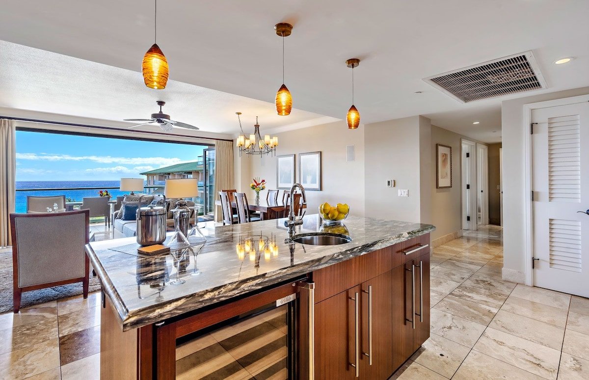 Maui Resort Rentals: Honua Kai 7th Floor 5BR gallery image 5