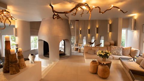 Clifftop Exclusive Safari Hideaway photo