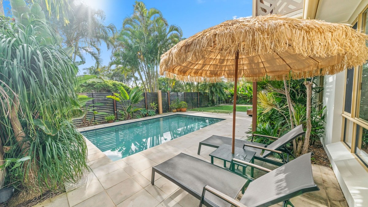 KINGSLEY BEACH HOUSE gallery image 4