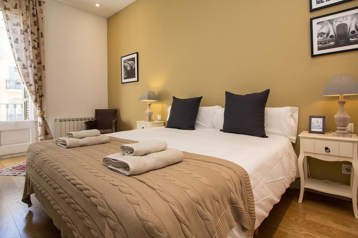 Deluxe three bedrooms apartment gallery image 4