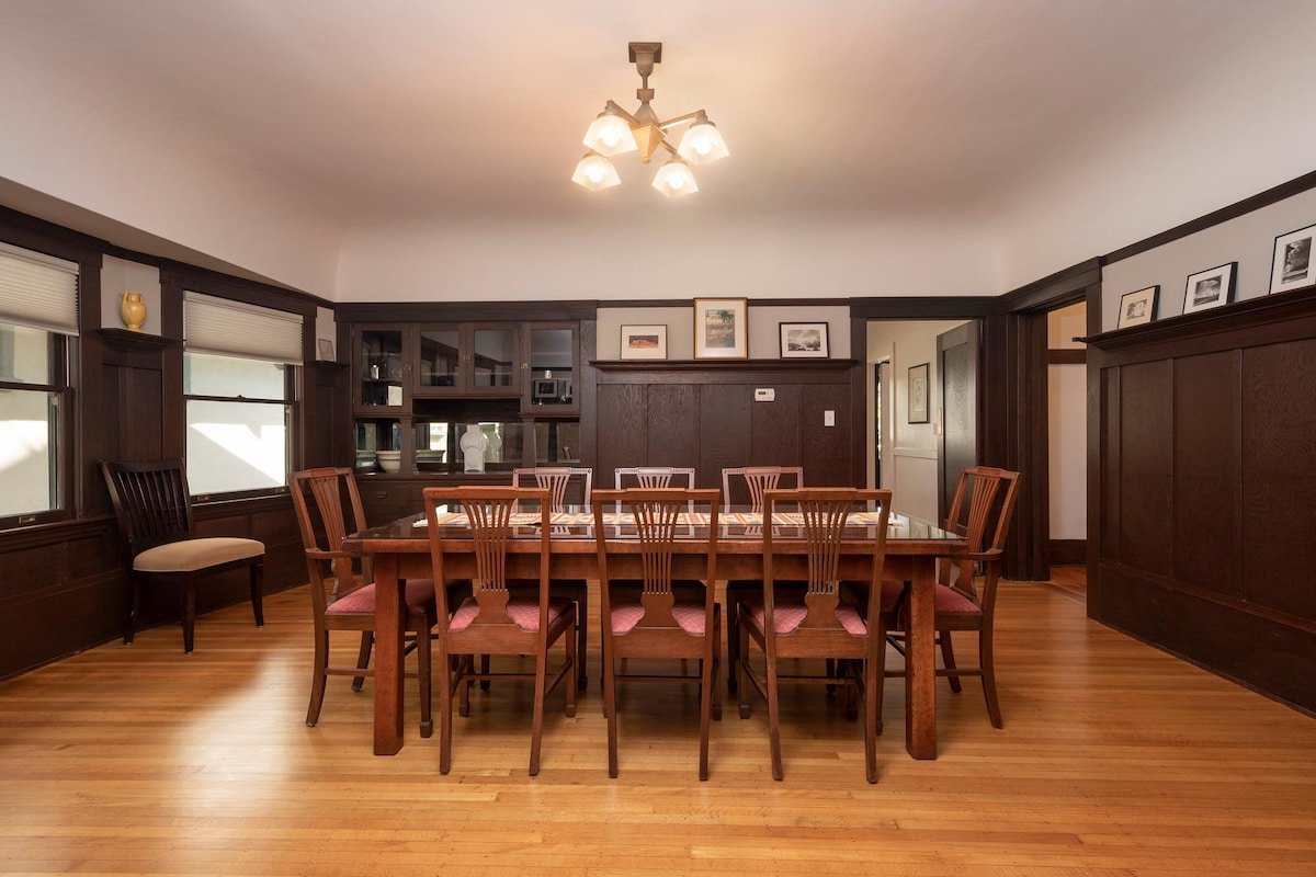 Special Downtown Palo Alto House gallery image 3