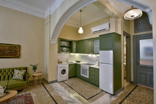 Nafsika Neoclassical Apartment – 3 min from Metro gallery image 5
