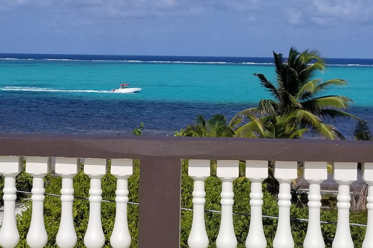 Jan Special! 1st Floor – 2 Bedroom w/Private Pool! gallery image 5