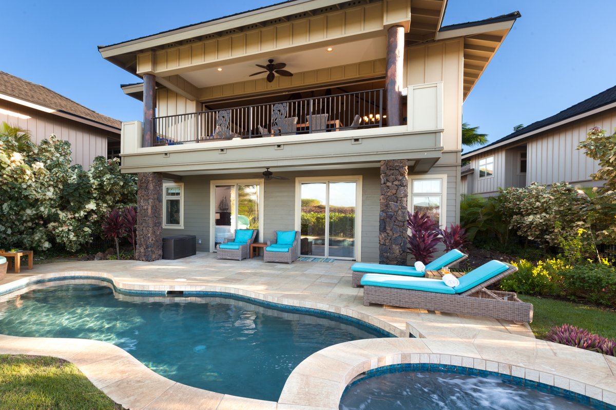 PIH: Hawaiian Destiny: Private heated pool oasis