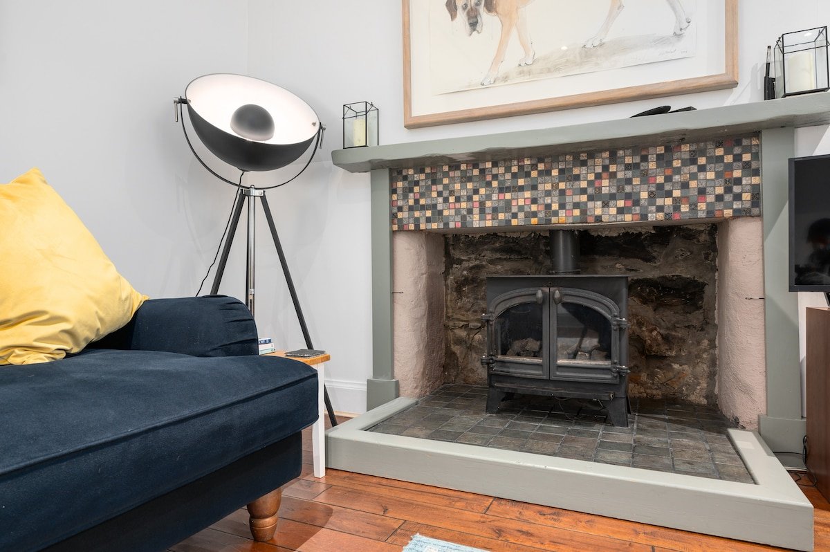 Charming 3-bedroom apartment with private garden gallery image 3