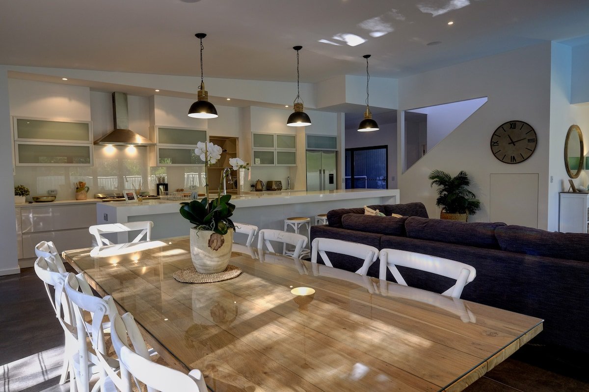 Away@Boomerang Pool | Fully Air-Conditioned gallery image 2