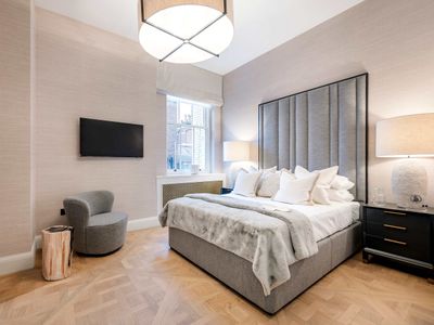 Exclusive two bedroom apartment in Mayfair
