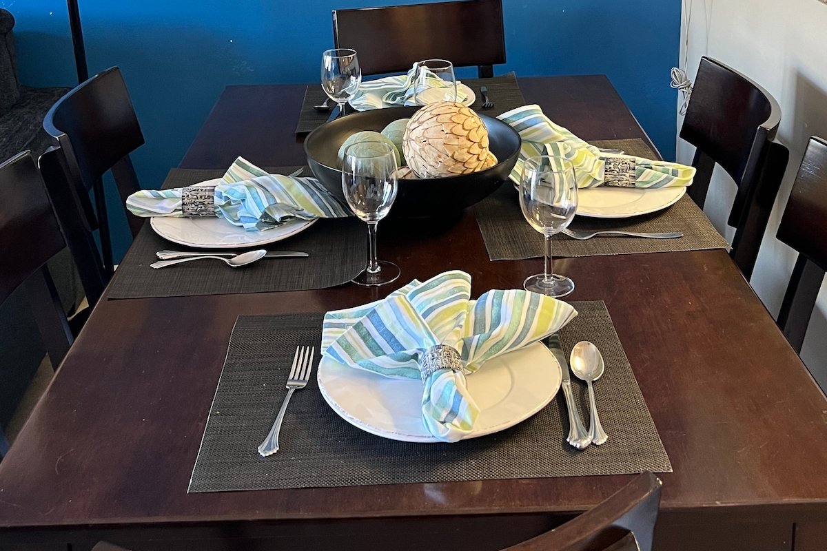 Beautiful Avalon Bay Views!! 2 Bedroom 2 Baths. gallery image 5