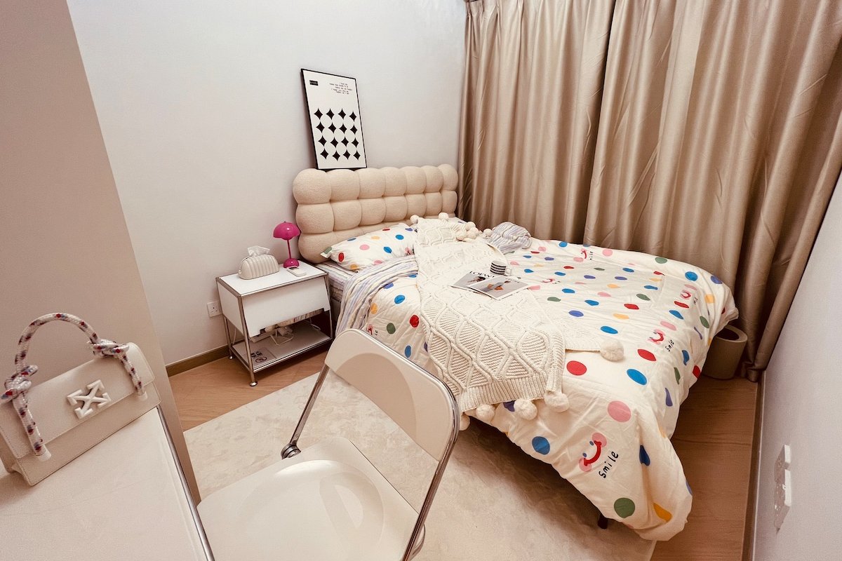 海洋公园地铁旁全新豪华两房三床6人公寓可做饭烘干洗衣服 gallery image 4