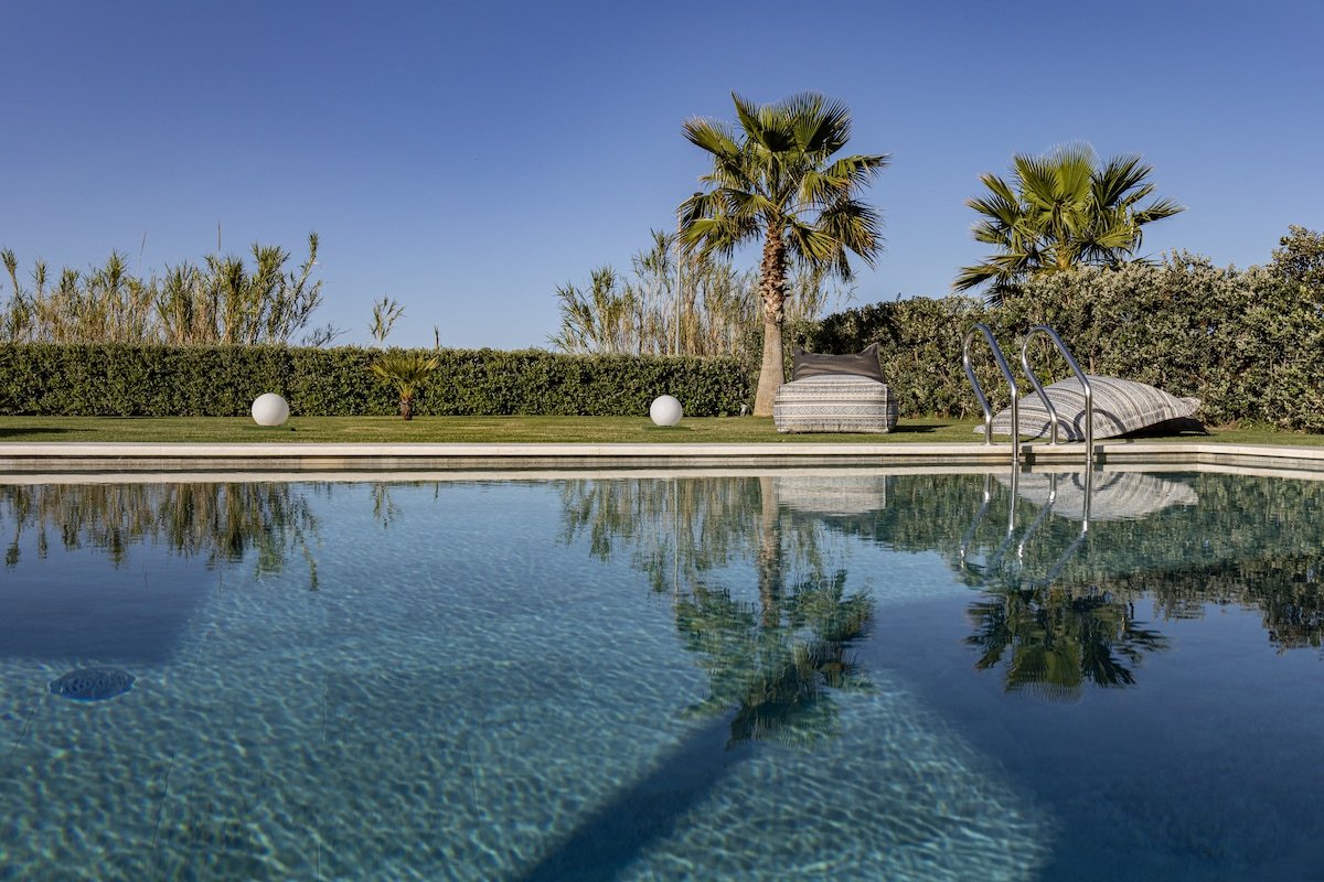 Iniada Villa II-A few meters away from sandy beach gallery image 4