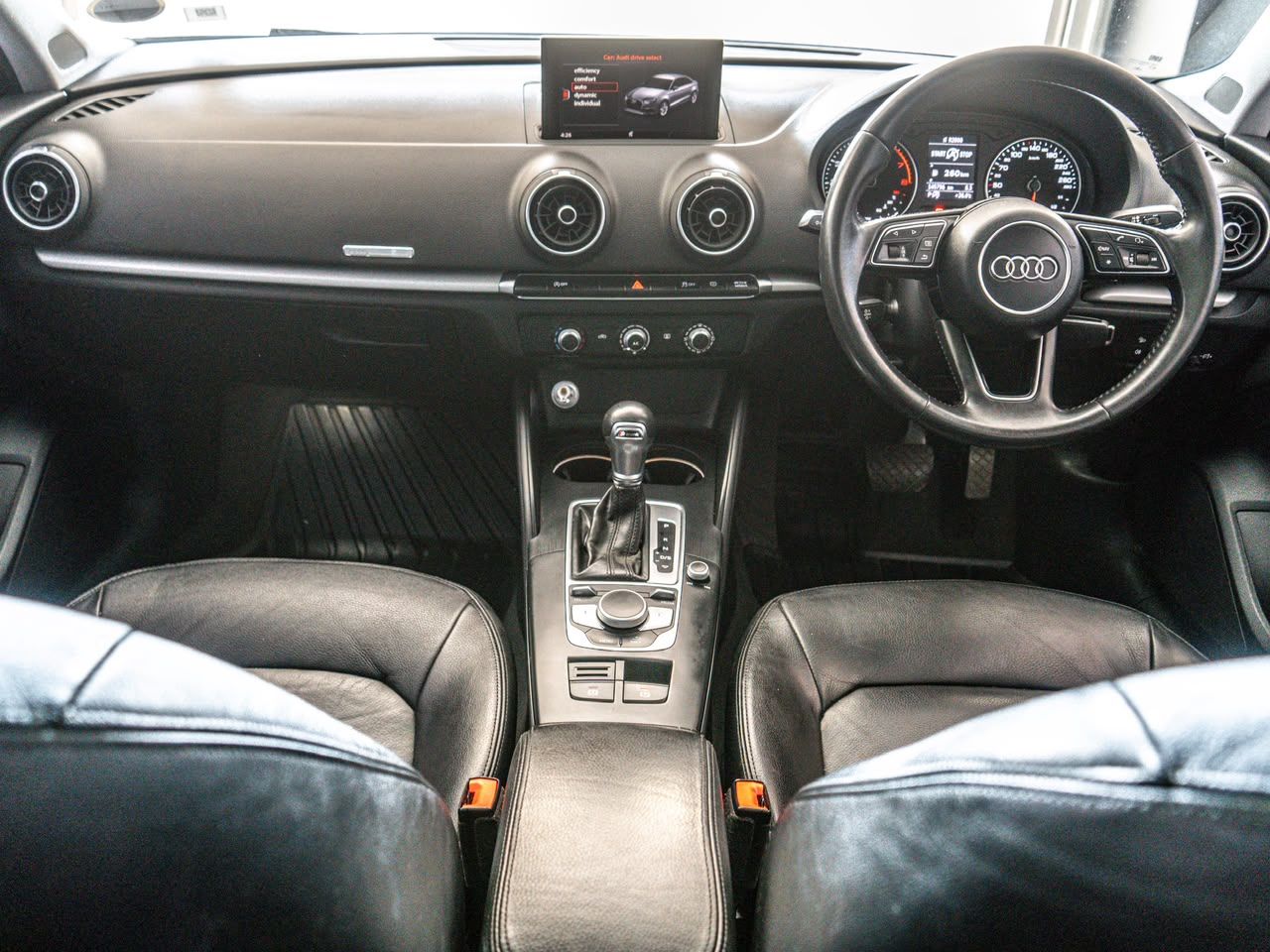 Used car gallery