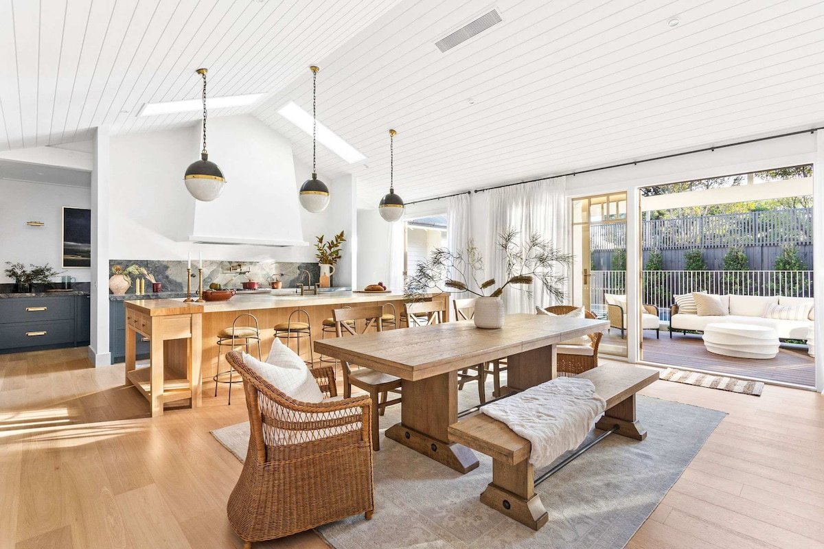 Muskoka, Luxe Retreat with Pool, Spa & Fire Pit gallery image 3