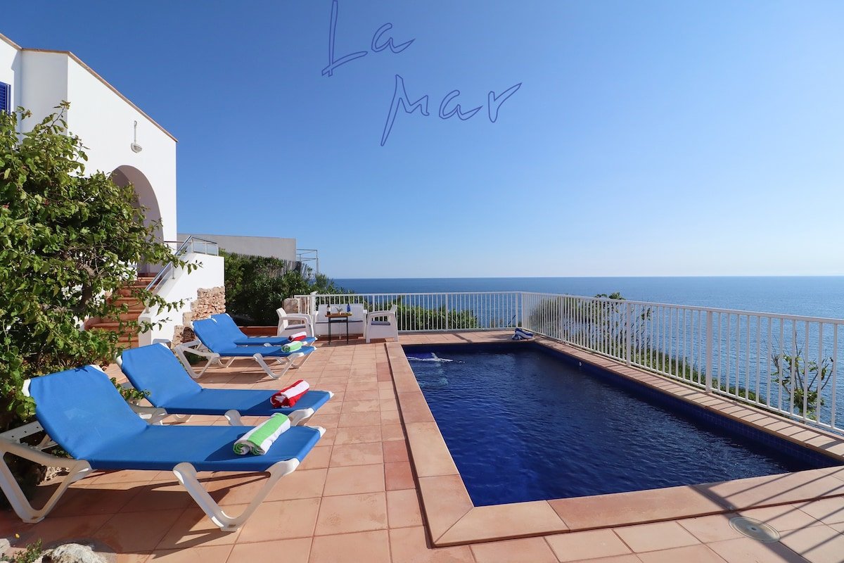 La Mar | Front line villa with Sea and Beach views gallery image 2