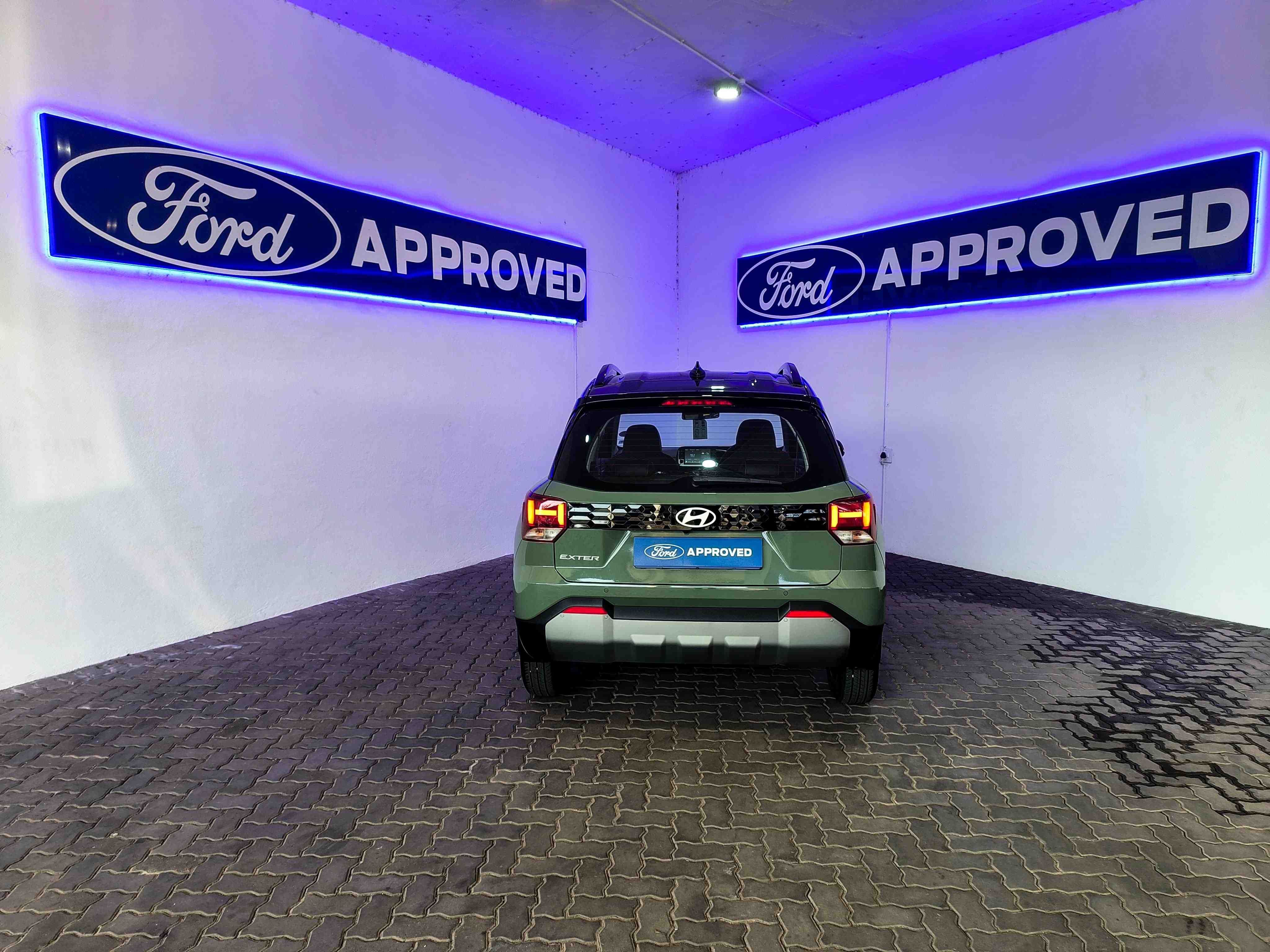 Used car gallery