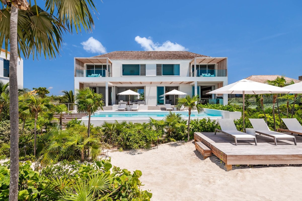 Beach Enclave Long Bay Villa 8 – 7 BR Beachfront