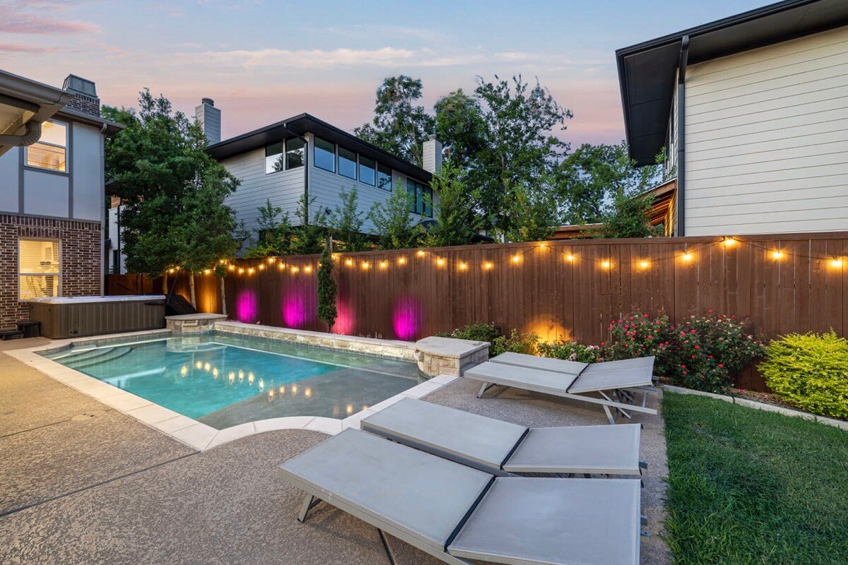 Luxury Estate At Lower Greenville gallery image 3