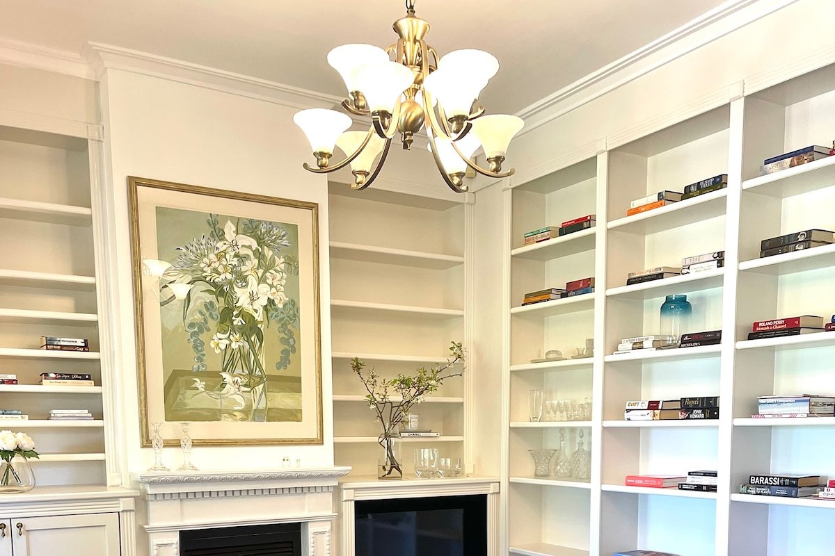 French river-view family house gallery image 4