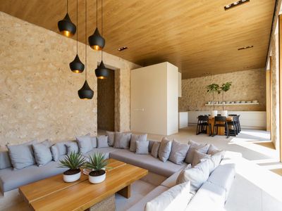 Stylish townhouse which is great for cyclists