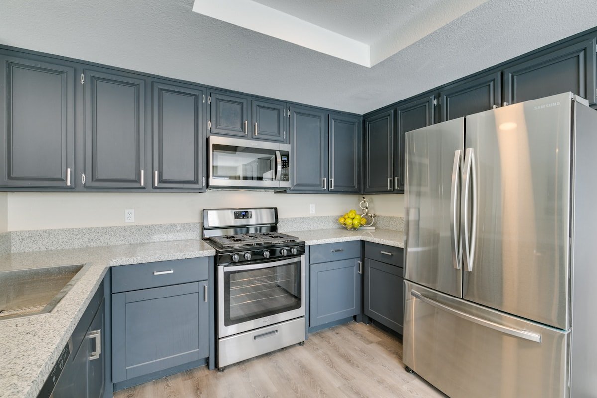 Remodeled 5BR Las Vegas Home with Pool & BBQ gallery image 3