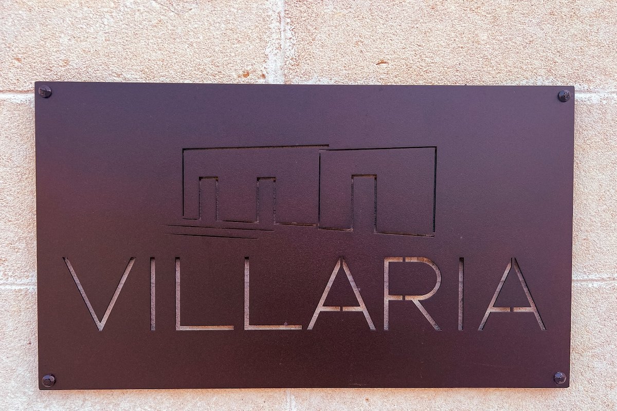 “Villaria” Luxury apulian villa with pool gallery image 3