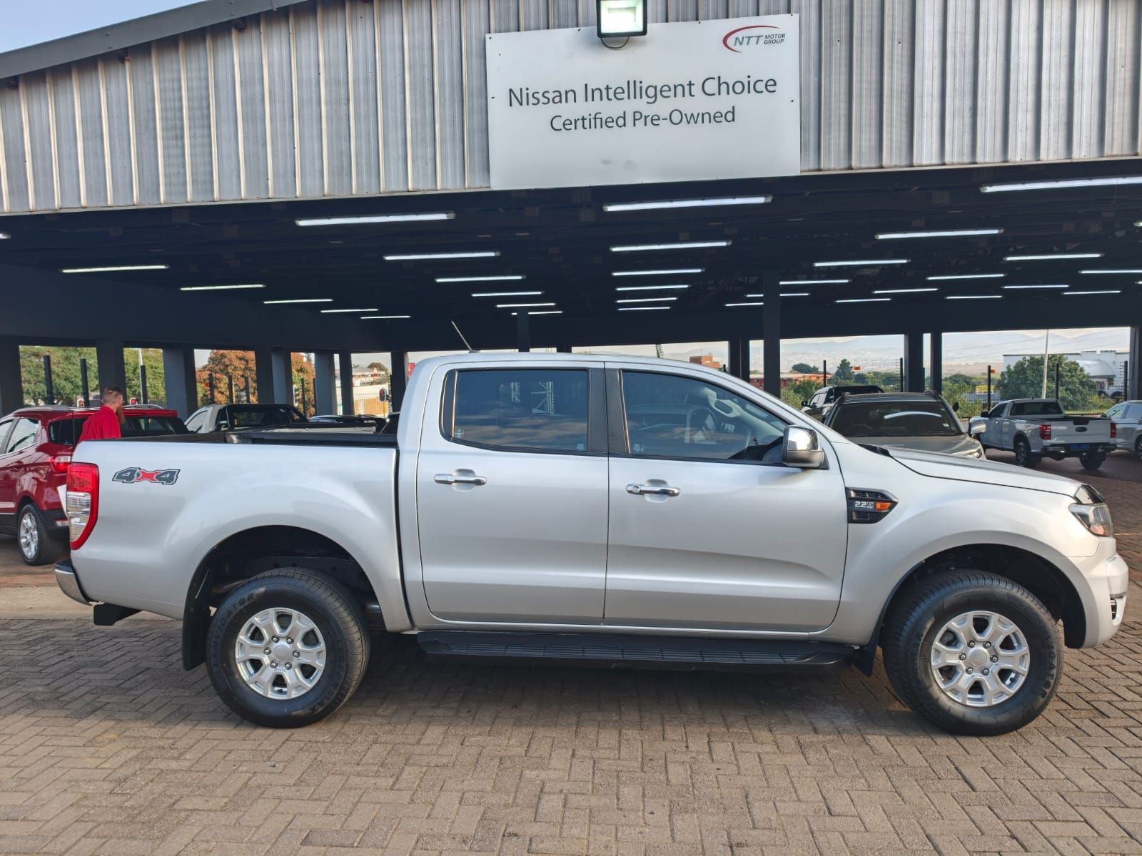 Used car gallery