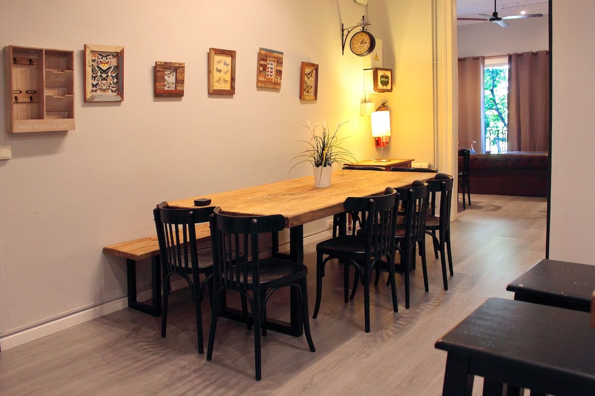 Fantastic big Apartment with Balcony! gallery image 3