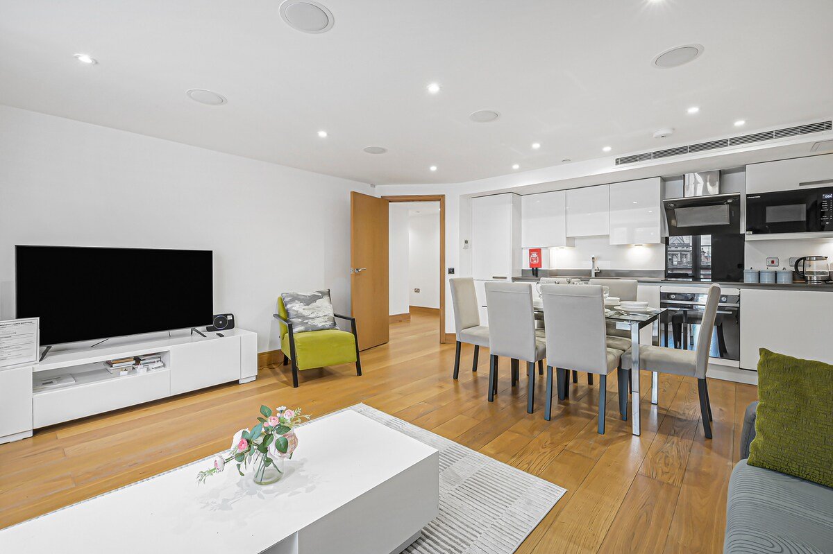 Lovely 3 Bedroom Apt, Marylebone, CENTRAL LONDON gallery image 3