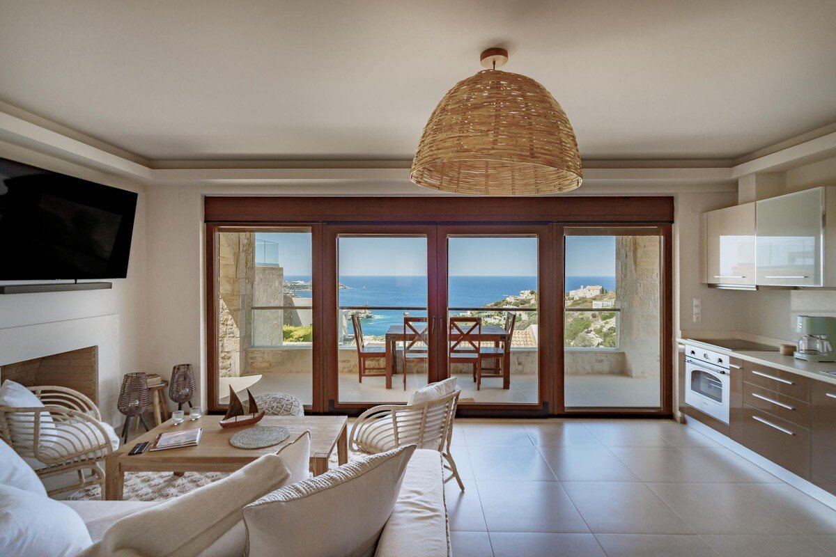 Europa Villa in Crete with Pool Amazing SeaView gallery image 3