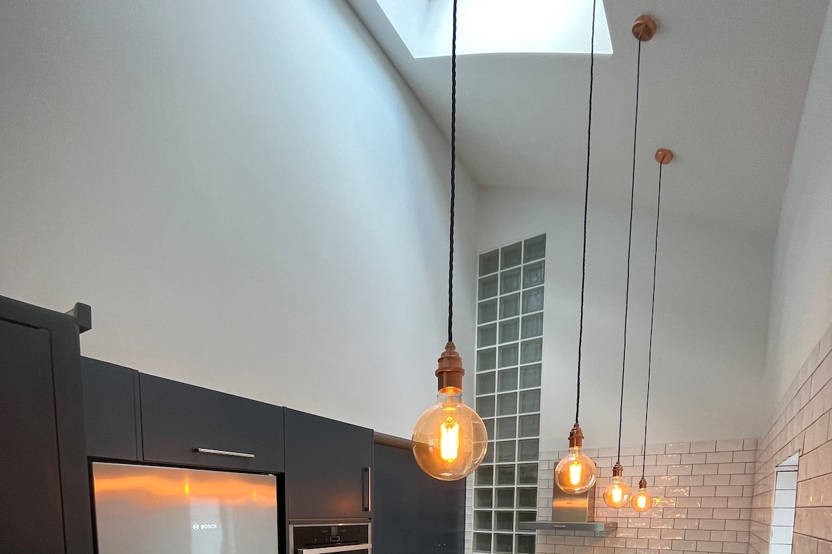 Outstanding, panoramic views of Bristol’s harbour. gallery image 4