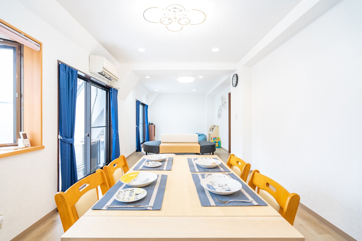 3-min walk from station! family theater!96㎡ house!