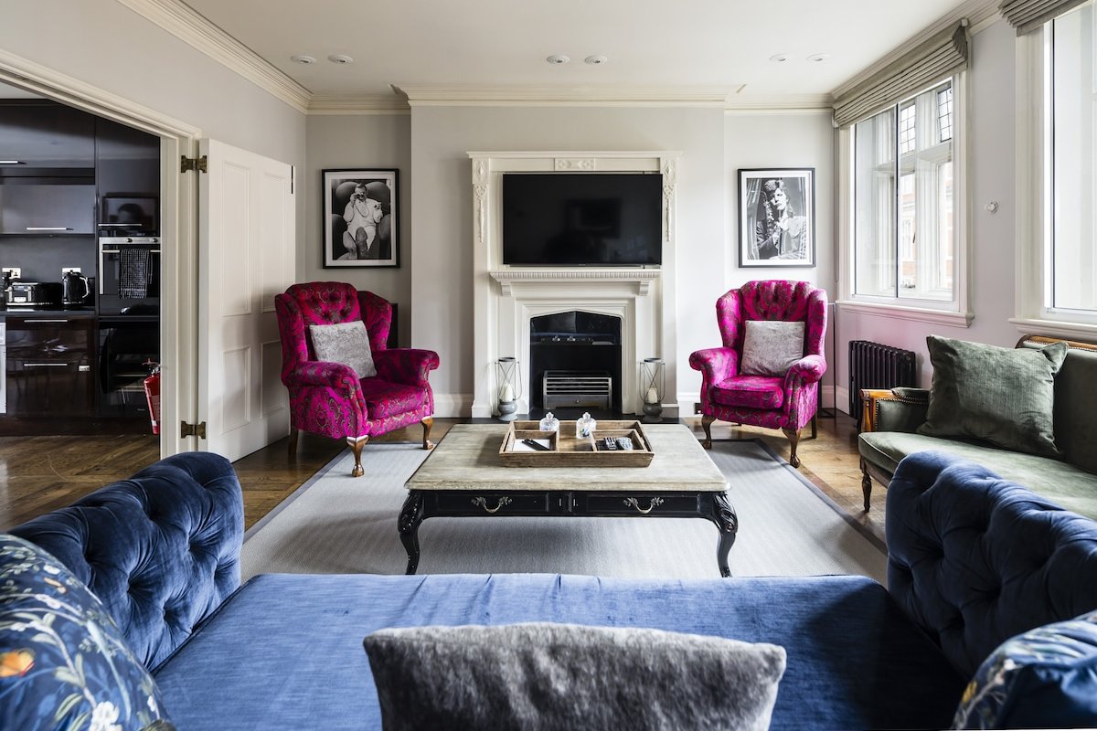 The Grosvenor Square Penthouse gallery image 2