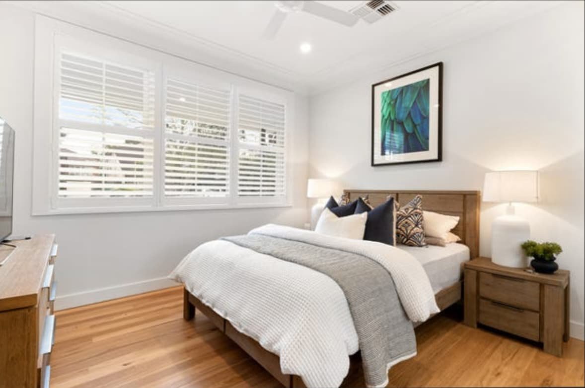 Charming Bayside Home gallery image 5