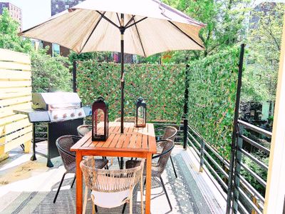 Urban Serenity, Harlem Brownstone Duplex w/ Patio