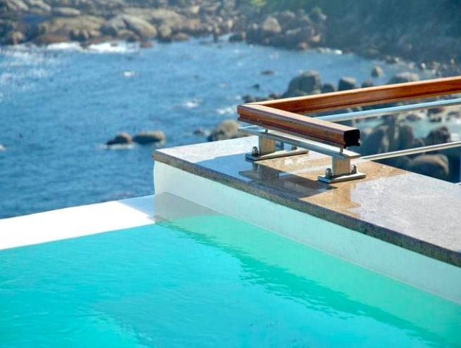 Photo 2 of Bali luxury C accommodation in Camps Bay, Cape Town with 3 bedrooms and 3 bathrooms