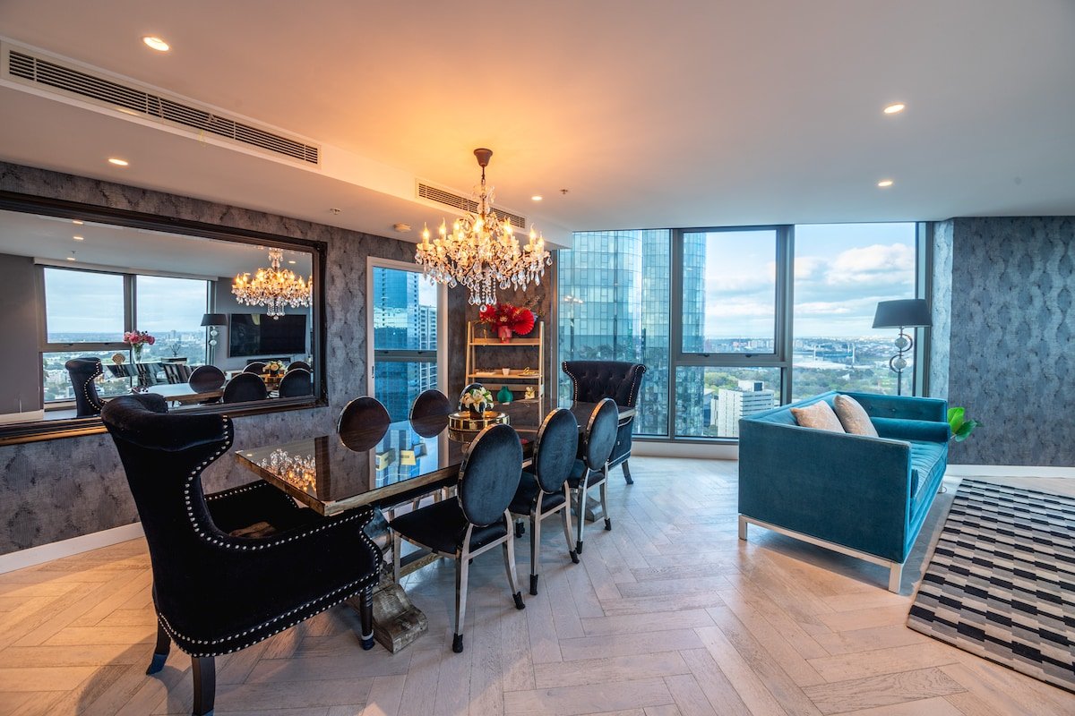 Premium Penthouse! gallery image 2
