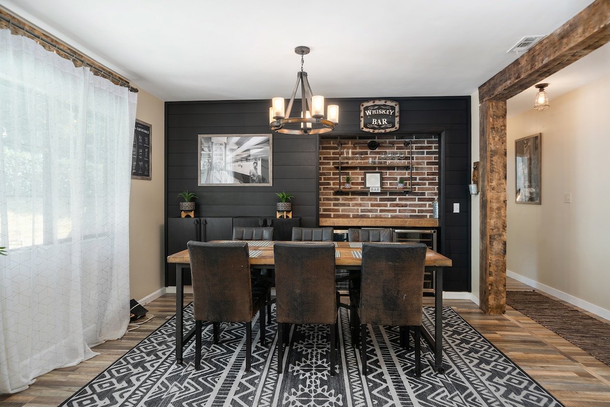 126 Sherman Oaks home -Pool gallery image 5