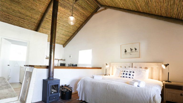 Stanford Valley Country Lodge Erica Cottage